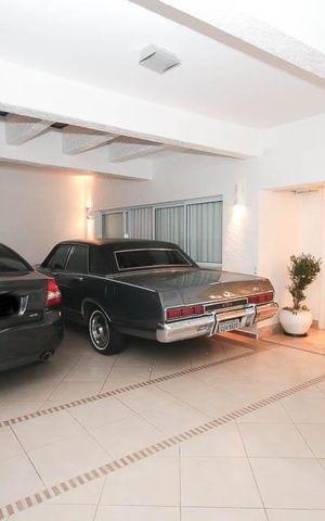 Casa à venda com 450m², 4 quartos e 3 vagas