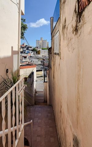 Casa à venda com 175m², 3 quartos e 1 vaga Casa à venda com 175m², 3 quartos e 1 vagaQuintal