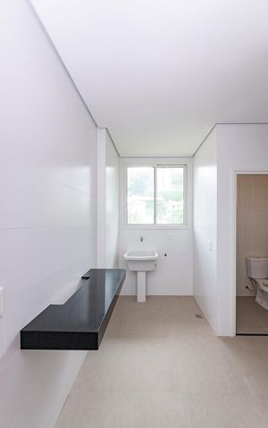 Apartamento à venda com 143m², 4 quartos e 3 vagasÁrea de Serviço