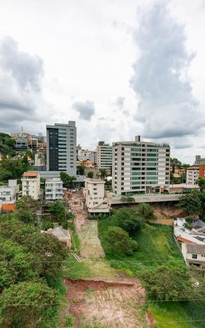 Apartamento à venda com 143m², 4 quartos e 3 vagasSuíte 2