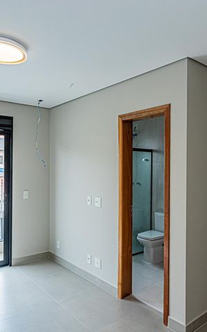 Casa à venda com 200m², 3 quartos e 3 vagas Casa à venda com 200m², 3 quartos e 3 vagasSuite
