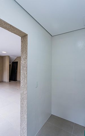 Casa à venda com 200m², 3 quartos e 3 vagas Casa à venda com 200m², 3 quartos e 3 vagasÁrea de Serviço