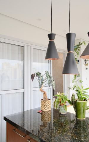 Apartamento à venda com 84m², 2 quartos e 2 vagasVaranda