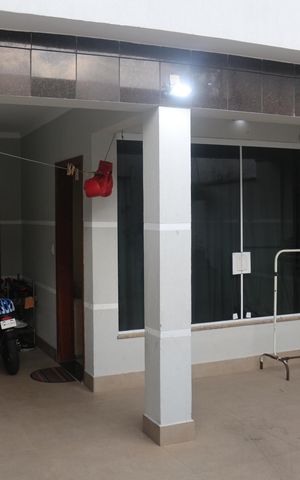 Casa à venda com 180m², 3 quartos e 3 vagasGaragem