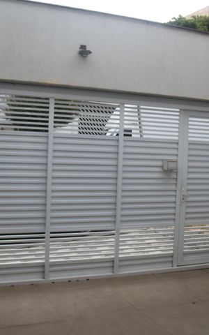 Casa à venda com 180m², 3 quartos e 3 vagasGaragem