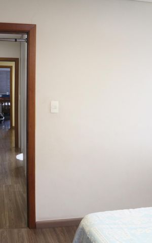 Casa à venda com 180m², 3 quartos e 3 vagasSuíte