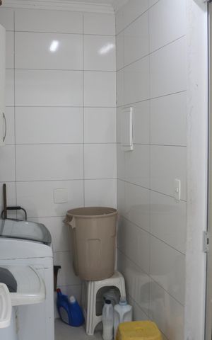 Casa à venda com 180m², 3 quartos e 3 vagasÁrea de Serviço