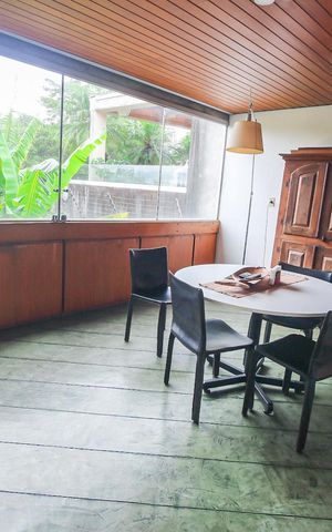 Casa à venda com 776m², 5 quartos e 4 vagasCopa