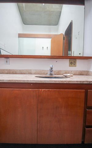 Casa à venda com 776m², 5 quartos e 4 vagasBanheiro da Suíte 4