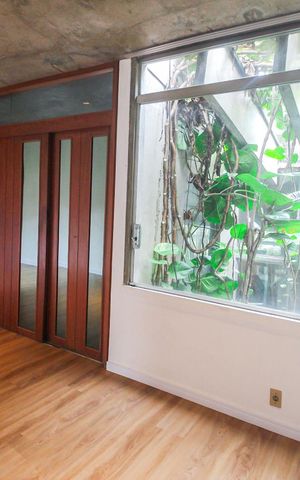 Casa à venda com 776m², 5 quartos e 4 vagasCorredor