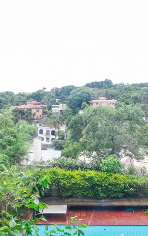 Casa à venda com 776m², 5 quartos e 4 vagasVista da Sala