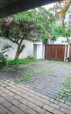 Casa à venda com 776m², 5 quartos e 4 vagasGaragem