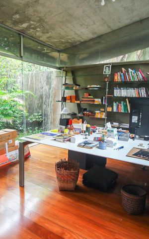 Casa à venda com 776m², 5 quartos e 4 vagasEscritório