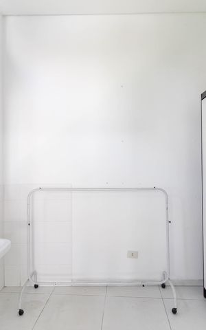 Casa à venda com 102m², 3 quartos e 5 vagas Casa à venda com 102m², 3 quartos e 5 vagasÁrea de Serviço