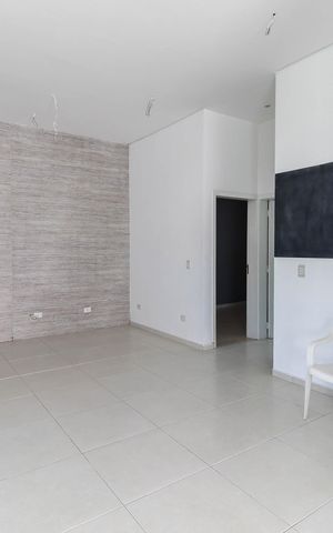 Casa à venda com 102m², 3 quartos e 5 vagas Casa à venda com 102m², 3 quartos e 5 vagasSala - Cozinha