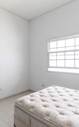Casa à venda com 102m², 3 quartos e 5 vagas Casa à venda com 102m², 3 quartos e 5 vagasQuarto 3 - Suíte
