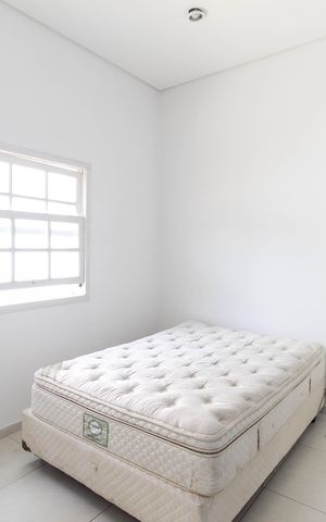 Casa à venda com 102m², 3 quartos e 5 vagas Casa à venda com 102m², 3 quartos e 5 vagasQuarto 3 - Suíte