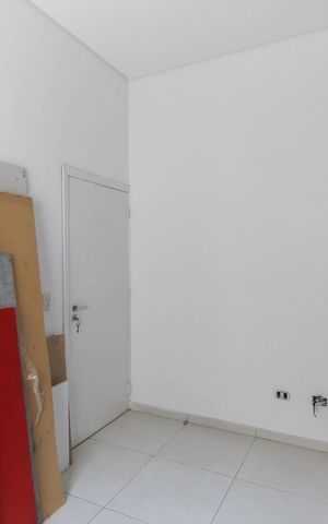 Casa à venda com 102m², 3 quartos e 5 vagas Casa à venda com 102m², 3 quartos e 5 vagasQuarto 2