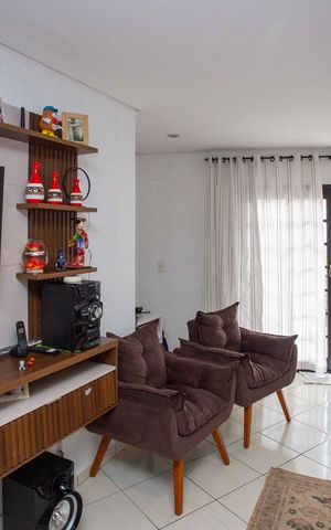 Casa à venda com 120m², 4 quartos e 1 vagaSala de TV Casa 2