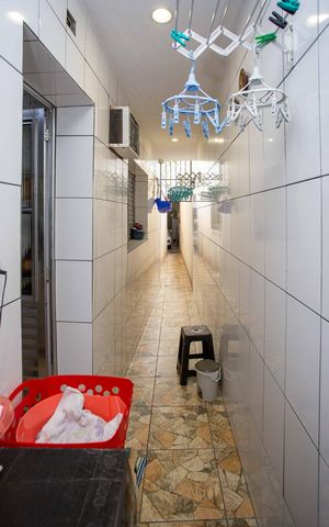 Casa à venda com 120m², 4 quartos e 1 vagaÁrea de Serviço Casa 1