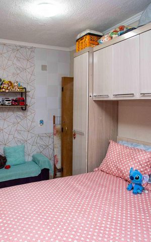 Casa à venda com 120m², 4 quartos e 1 vagaQuarto Suite Casa 1