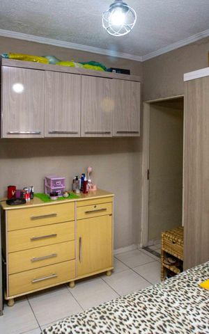 Casa à venda com 120m², 4 quartos e 1 vagaQuarto Suite  Casa 2
