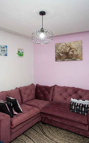 Casa à venda com 120m², 4 quartos e 1 vagaSala Casa 1