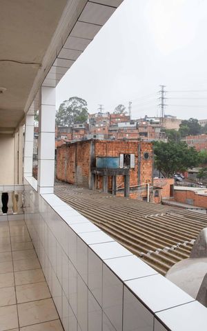 Casa à venda com 120m², 4 quartos e 1 vagaVaranda da Suite