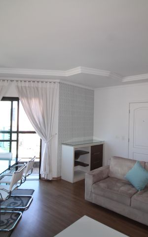 Apartamento para alugar com 115m², 3 quartos e 2 vagasSala