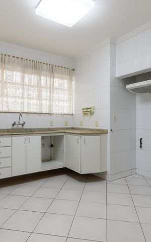 Apartamento à venda com 230m², 2 quartos e 2 vagas
