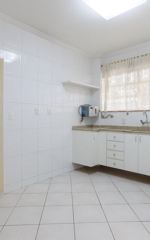 Apartamento à venda com 230m², 2 quartos e 2 vagas