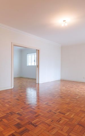Apartamento à venda com 230m², 2 quartos e 2 vagas