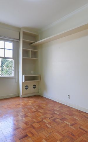 Apartamento à venda com 230m², 2 quartos e 2 vagas