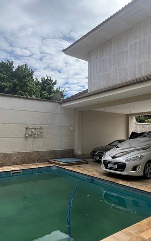 Casa à venda com 426m², 3 quartos e 4 vagas