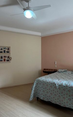 Casa à venda com 426m², 3 quartos e 4 vagas