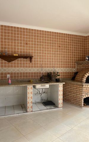 Casa à venda com 426m², 3 quartos e 4 vagas