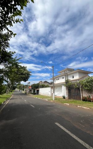 Casa à venda com 426m², 3 quartos e 4 vagas