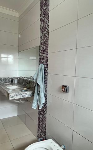 Casa à venda com 426m², 3 quartos e 4 vagas