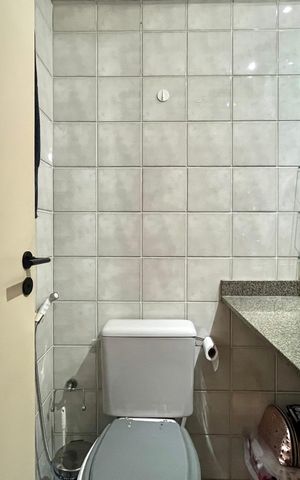 Apartamento à venda com 70m², 3 quartos e 2 vagas Apartamento à venda com 70m², 3 quartos e 2 vagasBanheiro da Suíte