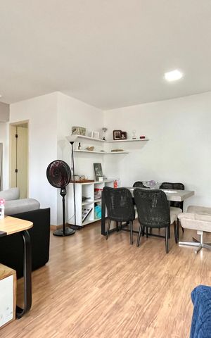 Apartamento à venda com 70m², 3 quartos e 2 vagas Apartamento à venda com 70m², 3 quartos e 2 vagasSala