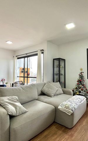 Apartamento à venda com 70m², 3 quartos e 2 vagas Apartamento à venda com 70m², 3 quartos e 2 vagasSala