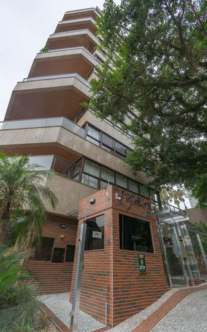Apartamento à venda com 258m², 4 quartos e 3 vagas