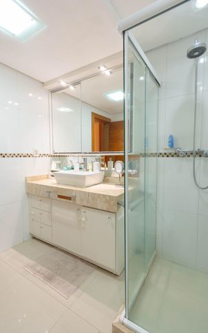 Apartamento à venda com 258m², 4 quartos e 3 vagas