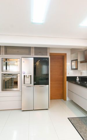 Apartamento à venda com 258m², 4 quartos e 3 vagas