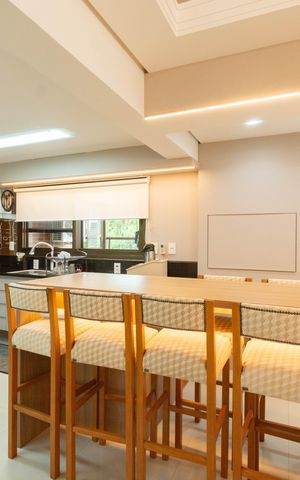 Apartamento à venda com 258m², 4 quartos e 3 vagas