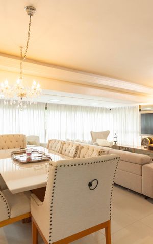 Apartamento à venda com 258m², 4 quartos e 3 vagas