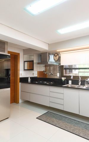 Apartamento à venda com 258m², 4 quartos e 3 vagas