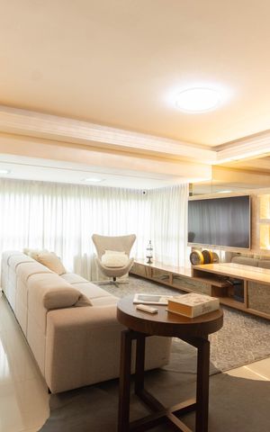 Apartamento à venda com 258m², 4 quartos e 3 vagas