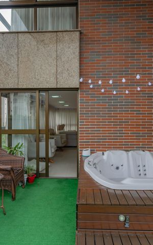 Apartamento à venda com 258m², 4 quartos e 3 vagas