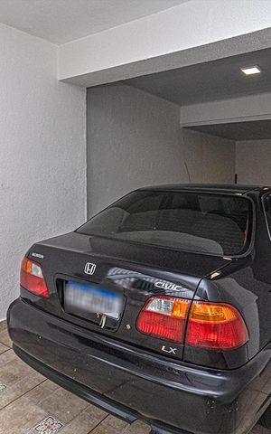 Casa para alugar com 130m², 3 quartos e 2 vagas Casa para alugar com 130m², 3 quartos e 2 vagasgaragem_2